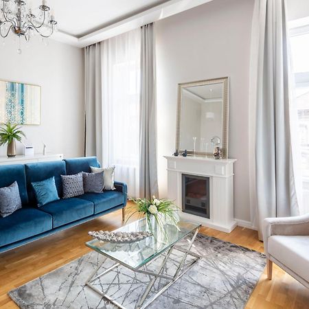 Luxury Royal Residence In The Heart Of Budapest Exterior foto
